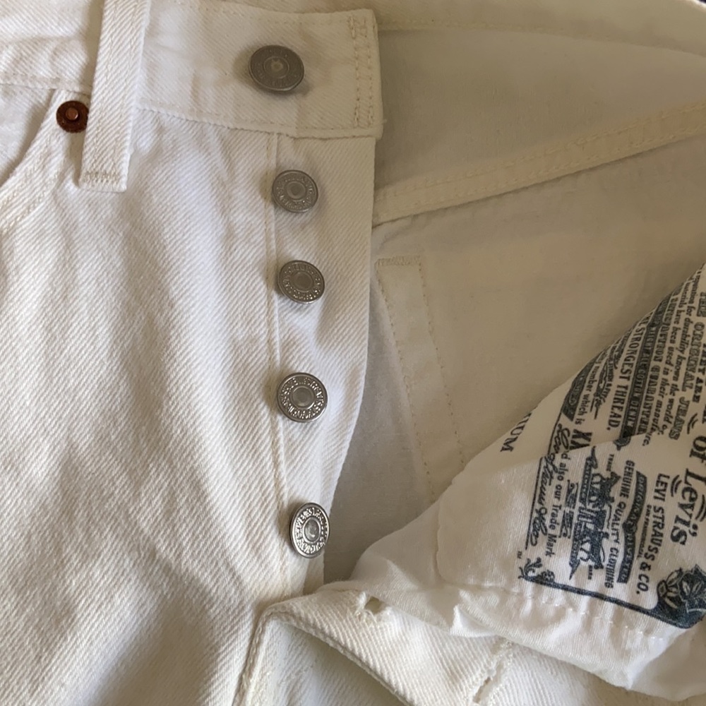 NWT Levi’s 501 Skinny White Jeans Size 26 X 28 - Picture 14 of 14